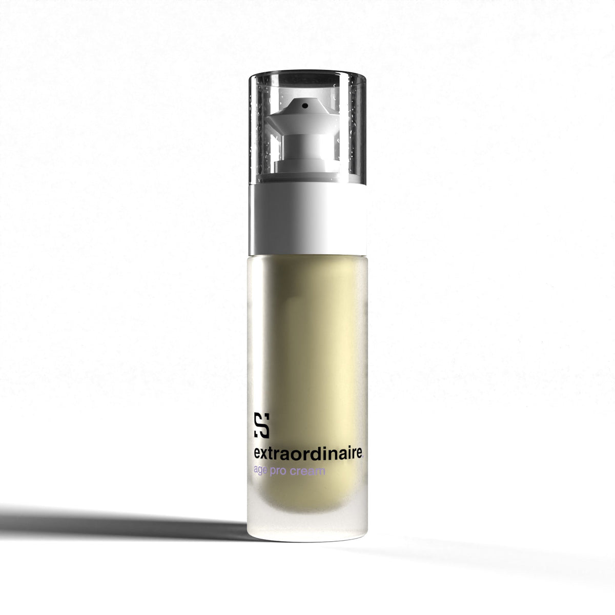 Flacone frontale di Extraordinaire Age Pro Cream Sensitiva con Cannabidiolo, olio di argan e centella asiatica, 50ml
